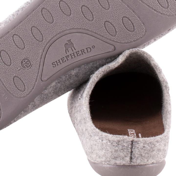 Actual product image Shepherd of Sweden Cilla slippers (41)
