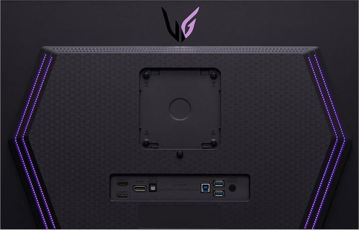 Actual product image LG UltraGear 27GR95QE-B (2560 x 1440 pixels, 26.50")