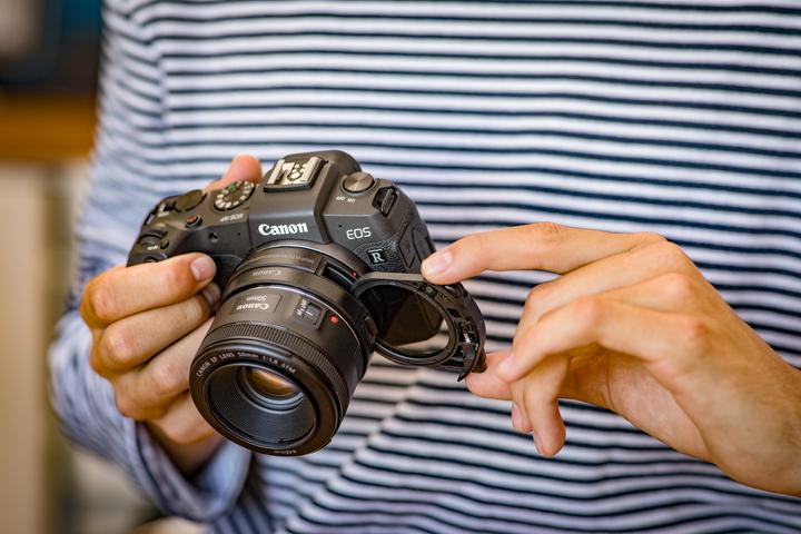 Image du produit Canon EOS RP - (EU) (26.20 Mpx, Plein format)