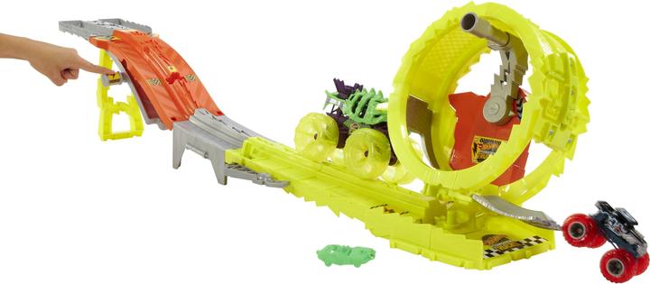 Actual product image Hot Wheels Monster Trucks Power Verfolgungsjagd