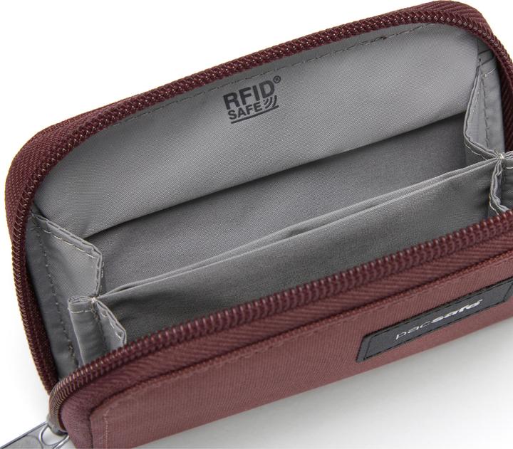 Actual product image Pacsafe Rfidsafe Card Wallet