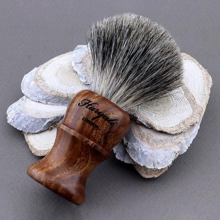 Actual product image ‎Haryali London Shaving set