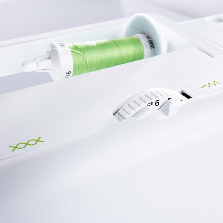 Image du produit Pfaff Machine à coudre Smarter 140S Blanc