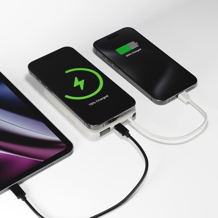 Actual product image Epico UltraPack EM67 Mag+ Wireless Power Bank (10000 mAh, 22.50 Wh)