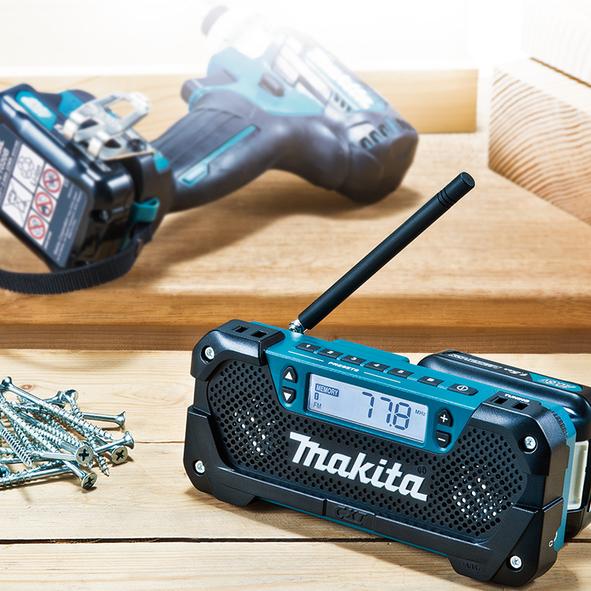 Image du produit Makita MR052 (FM, AM)