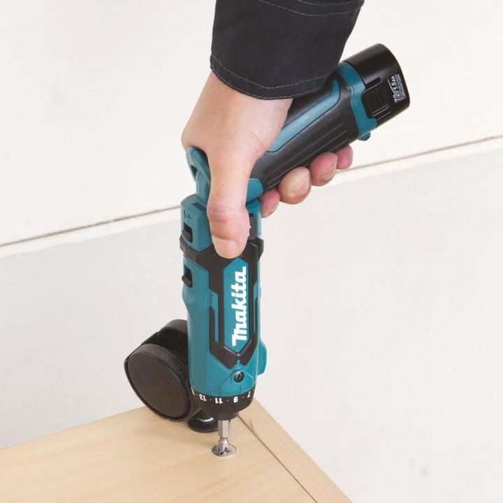 Actual product image Makita Cordless screwdriver DF012DSJ (Rechargeable battery operated)