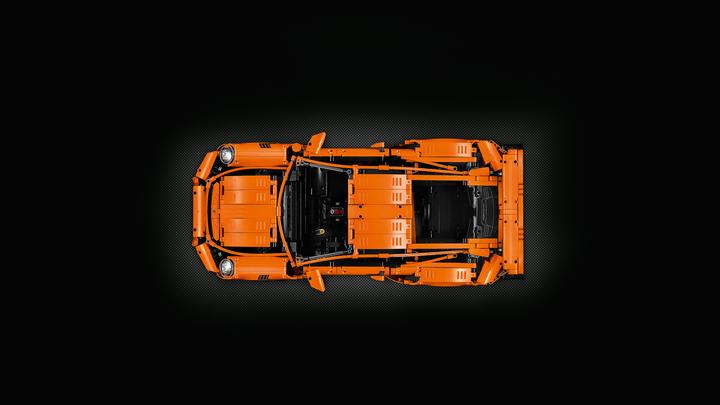 Actual product image LEGO Porsche 911 GT3 RS (42056, LEGO Technic)