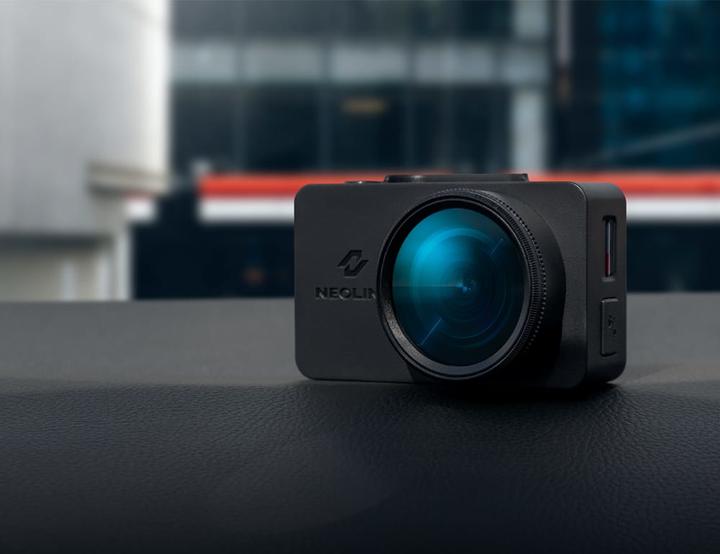 Actual product image Neoline X77 dashcam (Bluetooth, Built-in microphone, Built-in display, Wi-Fi, Full HD)