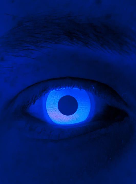 Maskworld Glow Jahreslinsen Blaue UV Party Kontaktlinsen (Blau)