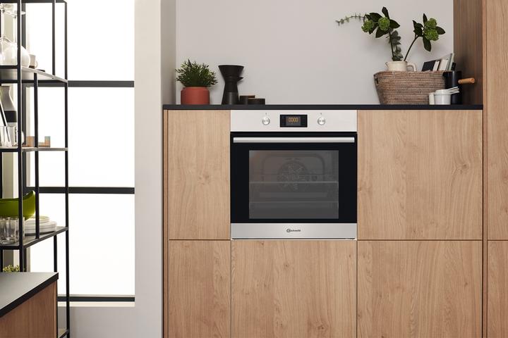 Produktbild Bauknecht Bauk Backofen BAR2 KP8V2 IN A+ sr/bk