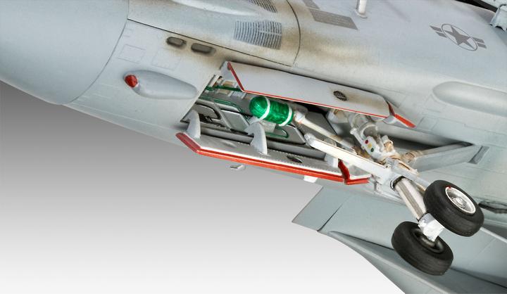 Actual product image Revell Maverick's F-14A Tomcat