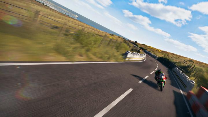 Actual product image Maximum Games TT Isle of Man: Ride On The Edge (Switch, Switch Lite, Switch OLED, DE)