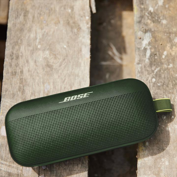 Actual product image Bose SoundLink Flex (12 h, Rechargeable battery operated)
