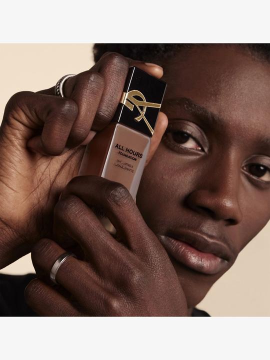 Actual product image Yves Saint Laurent All Hours Foundation Deep Cool 7 Fl 25 ml (No. 07 - Deep Cool)