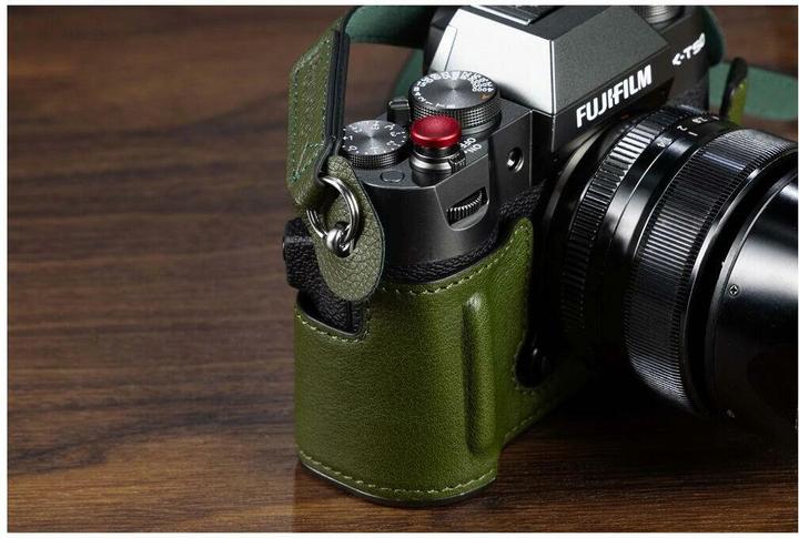 Actual product image SmallRig 4711 Leather Half Case Kit for X T50 (Green) (Kamera Bereitschaftstasche, 1.26 l)