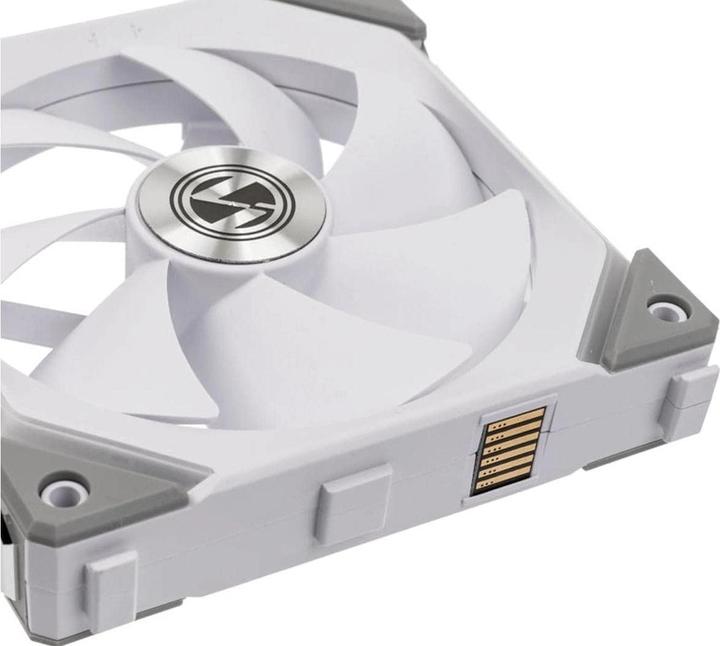 Produktbild Lian-Li UNI FAN SL120 RGB PWM 3er Pack (120 mm, 3 x)