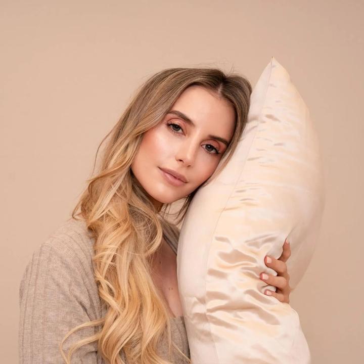 Actual product image VBEAUTY Silk pillowcase (Pillowcase, 50 x 70 cm)