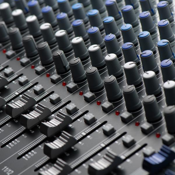 Produktbild PreSonus StudioLive AR16c (Studio- und Livemixer)