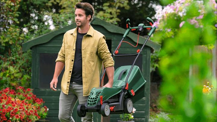 Produktbild Bosch Home & Garden UniversalRotak 37-555 (Netzbetrieb)
