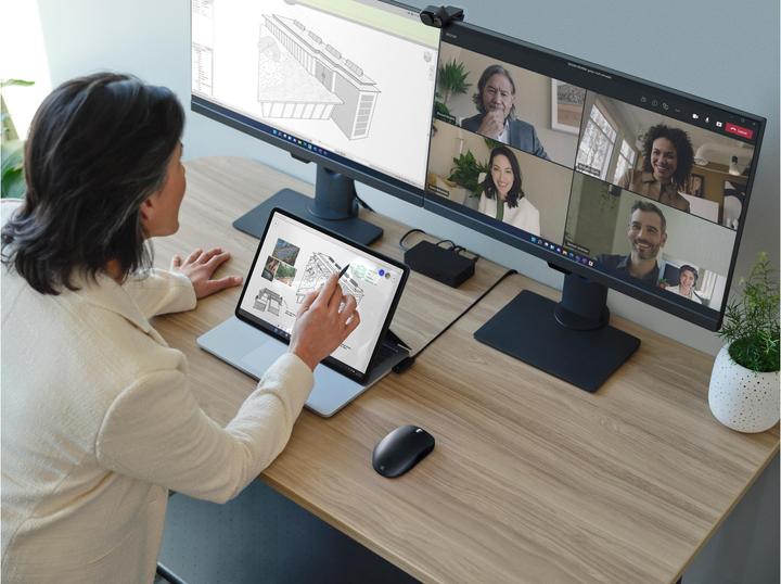 Produktbild Microsoft Surface Laptop Studio (14.40", Intel Core i7-11370H, 16 GB, 512 GB, CH)