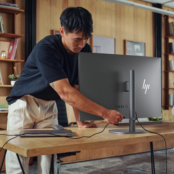 Productafbeelding HP OmniStudio X All-in-One 32-c1173ng Desktop PC (16 GB)