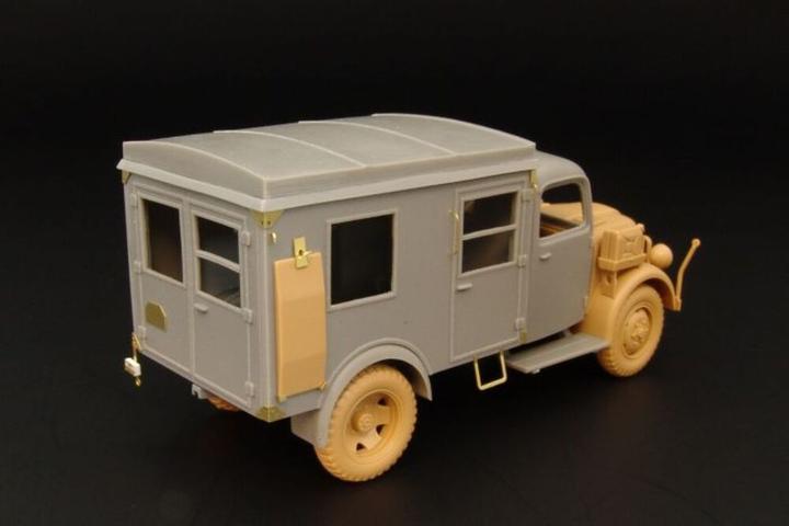 Immagine prodotto Hauler Veicolo 31 Ambulanza STEYR 1500