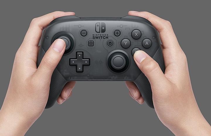 Actual product image Nintendo Switch Pro Controller (Switch)