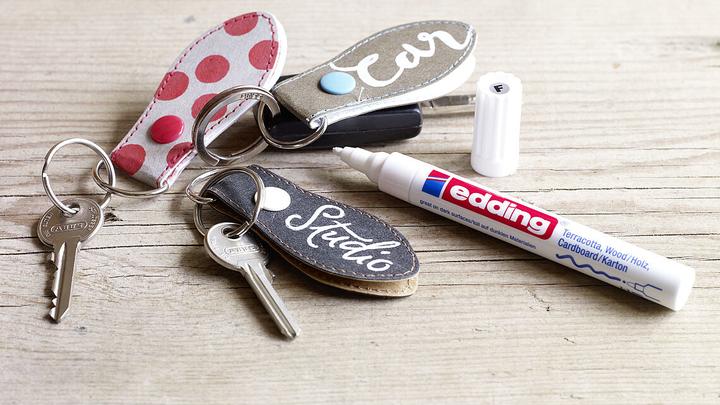 Produktbild Edding Lackmarker 4040 Deco (Weiss, 1 mm)