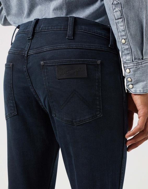 Actual product image Wrangler Greensboro Low Stretch Jeans (W40/L30)