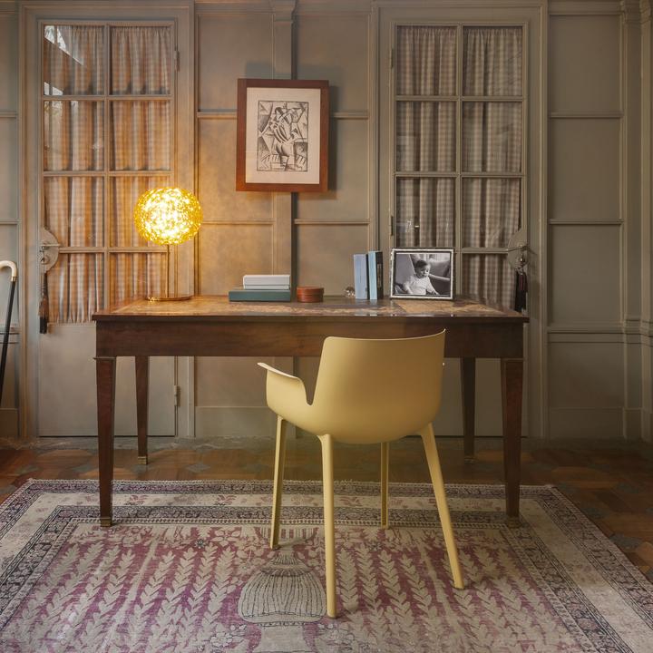 Actual product image Kartell Piuma