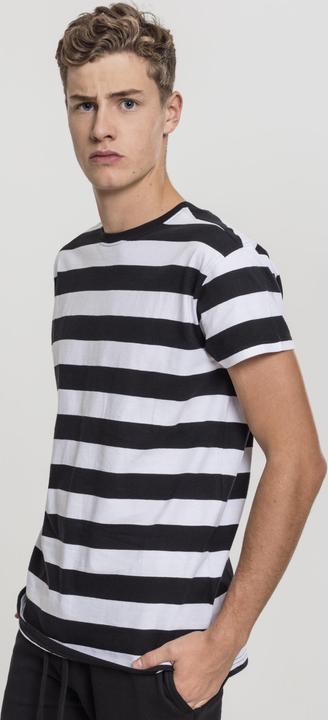 Actual product image Urban Classics tee (M)