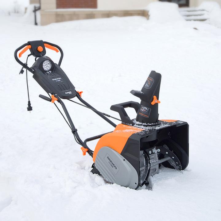 Image du produit Daewoo Déblayeurs de neige électriques (900 cm)