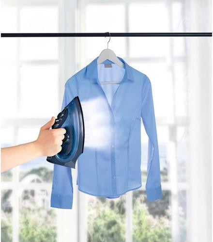 Actual product image CleanMaxx Steam iron CLEAN edition (2200 W, 0.70 g/min)