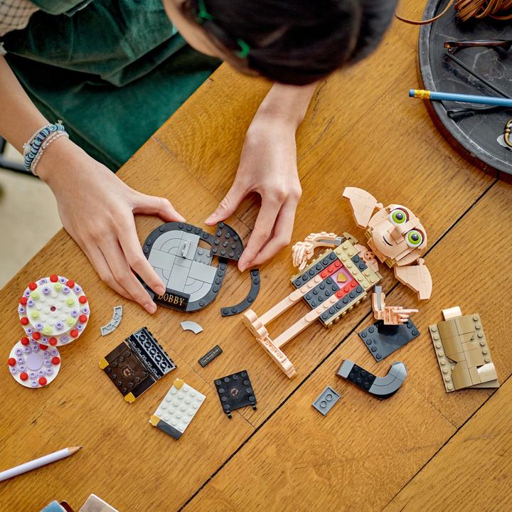 Produktbild LEGO Dobby der Hauself (76421, LEGO Harry Potter)