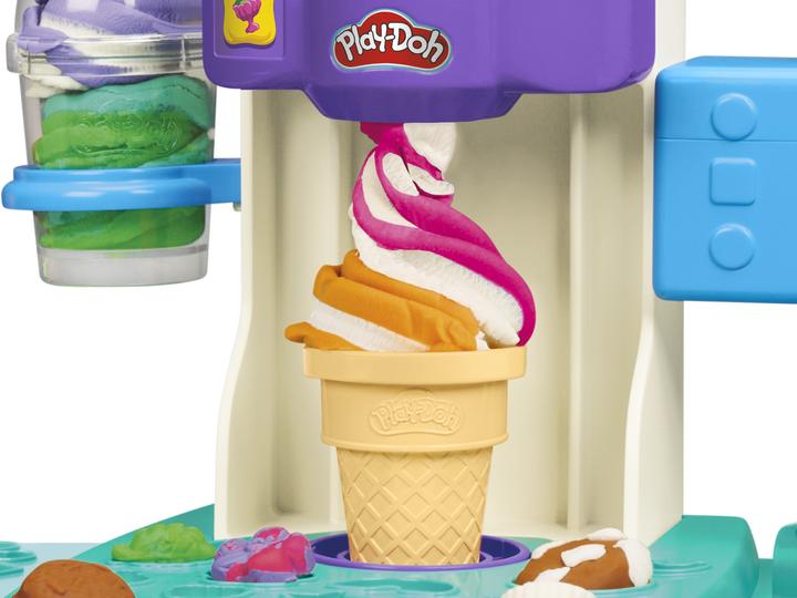 Actual product image Play-Doh Colourful Rainbow Ice Cream Maker