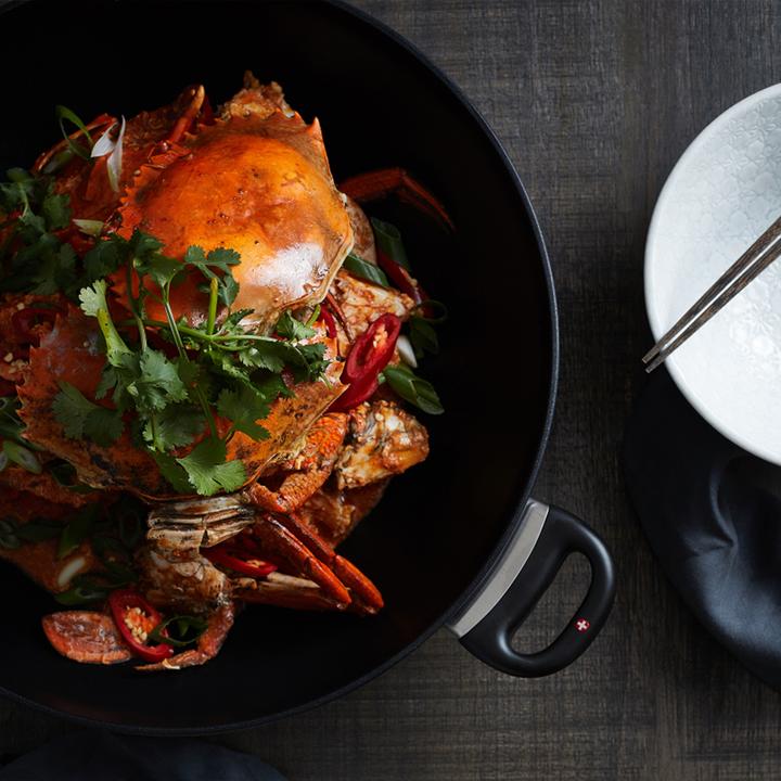 Actual product image Swiss Diamond XDClassic (32 cm, Wok, Cast aluminium)