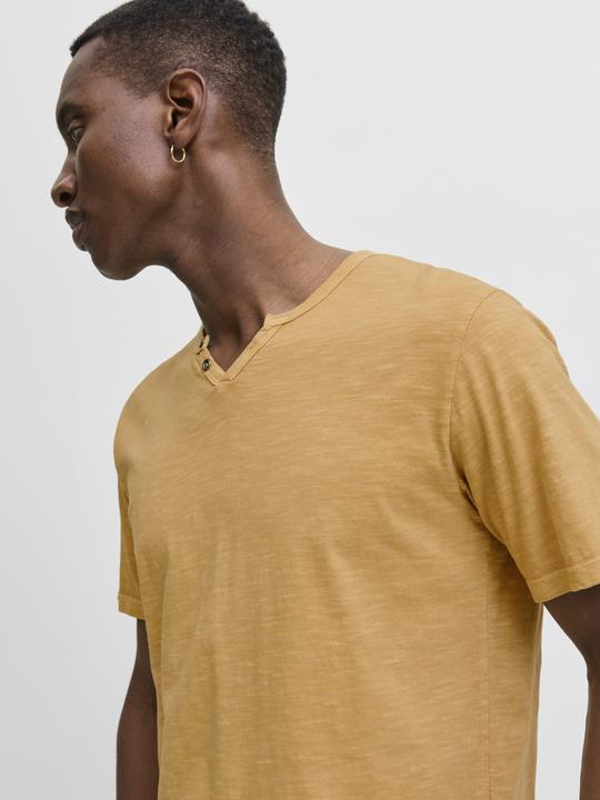 Actual product image Jack & Jones Jjesplit Neck Tee Ss Noos (L)