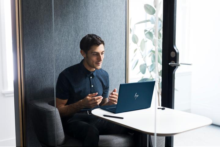 Image du produit HP Elite Dragonfly G2 (13.30", Intel Core i7-1165G7, 16 Go, 512 Go, DE)