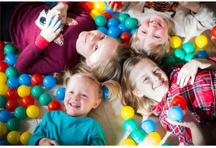 Actual product image Knorrtoys Bälleset ca. Ø6 cm - 300 balls/colorful