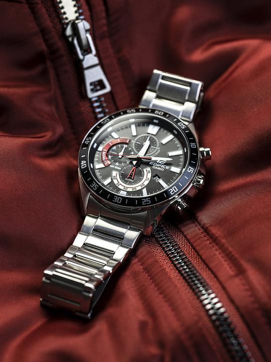 Produktbild Casio Edifice (Chronograph, 50 mm)