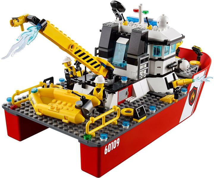 Produktbild LEGO Feuerwehrschiff (60109, LEGO City)