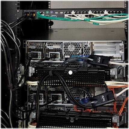 Produktbild APC KVM SWITCH 2G- Analog- 1 Local User- 16 Port- 1HU
