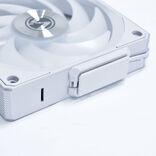 Image du produit Lian-Li UNI FAN CL Ventilateur sans fil, pack de 3 - 120mm, blanc (120 mm, 3 x)