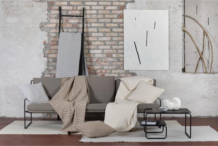 Actual product image David Fussenegger Plaid Curved lines.03709750 (150 x 200 cm)