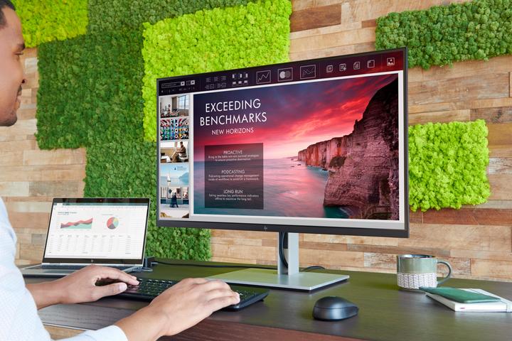 Actual product image HP EliteDisplay E324q (2560 x 1440 pixels, 31.50")