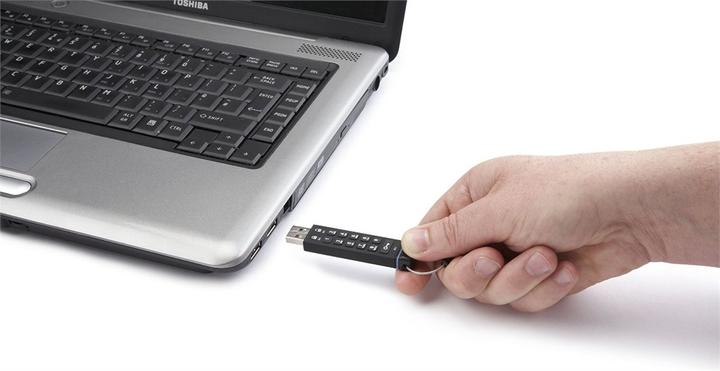 Produktbild iStorage datAshur (8 GB, USB-A)