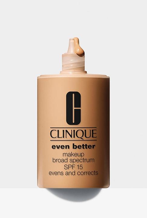 Actual product image Clinique Even Better SPF15 (WN 100 Deep Honey)