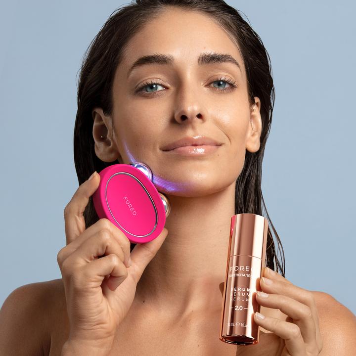 Productafbeelding Foreo BEAR™ 2 Gezichtsversterkend apparaat met 4 soorten micro-courants e