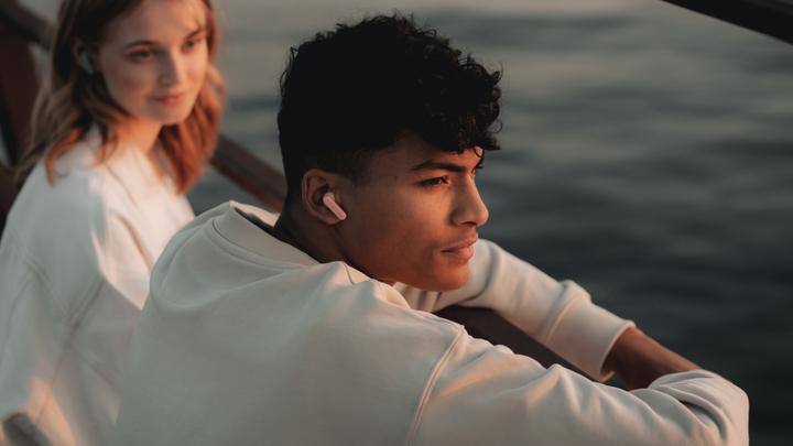 Actual product image Urbanista Copenhagen Bluetooth True Wireless In-Ear Headphones Pure White (No noise cancelling, 32 h, Wireless)
