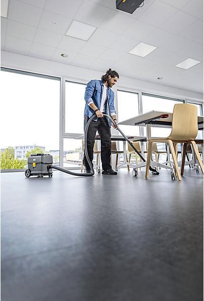 Actual product image Kärcher Akkusauger T 10/1 Bp Adv (Dry vacuum cleaner)